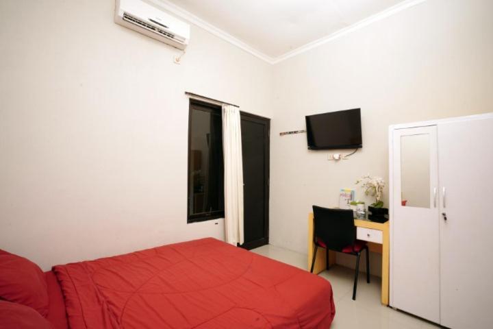 Dparagon Pamela 3 Hostel Yogyakarta Ngoại thất bức ảnh